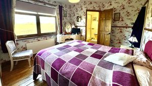 Photo 8- click for photo gallery